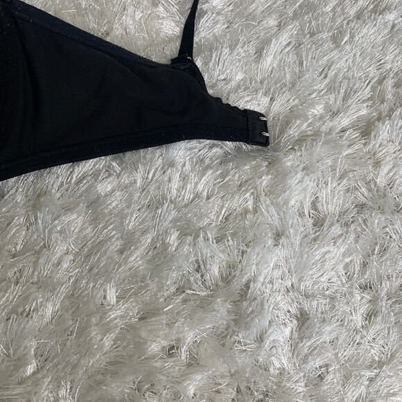 Victoria's Secret Body Black 34D Demi Bra Underwire - Picture 2 of 8